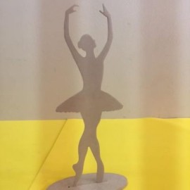Bailarina de madera